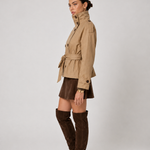 COLETTE | Trench Court à Ceinture
