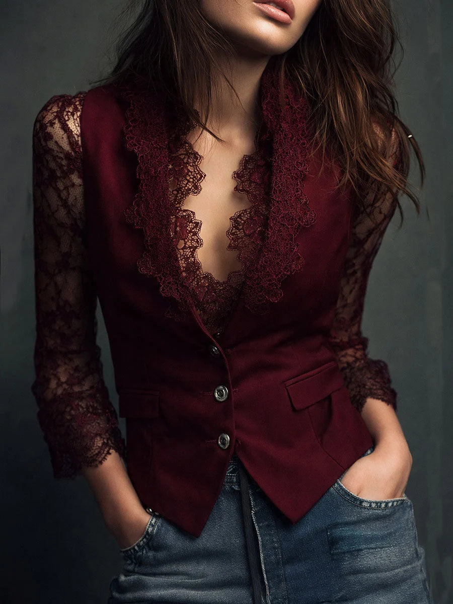 NOÉMIE | Blazer Noir à Manches Dentelle